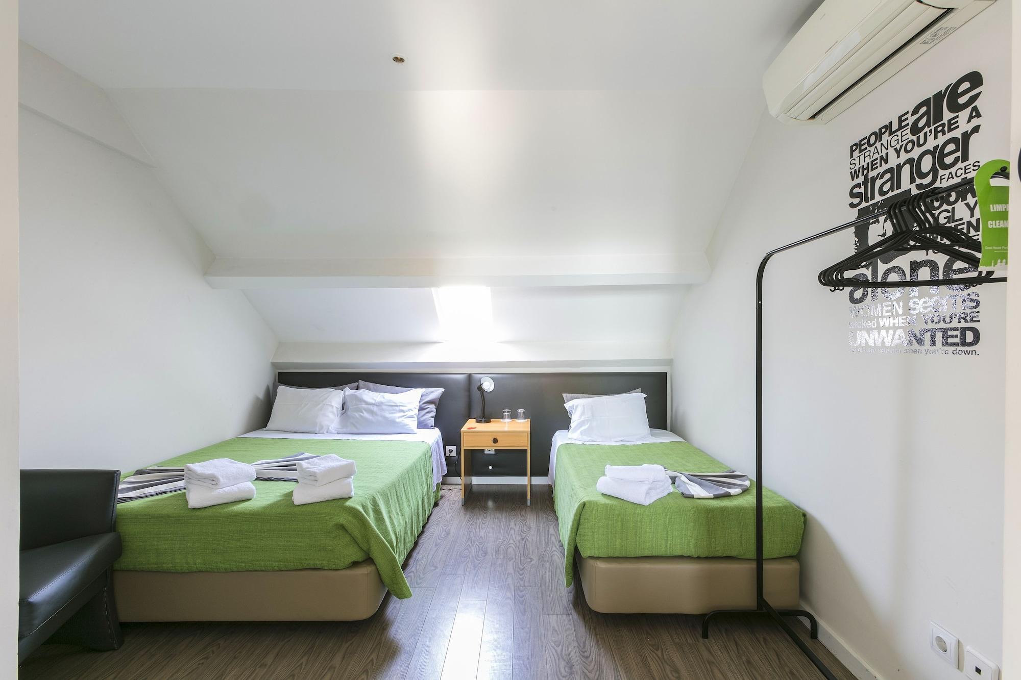 Guest House Porto Clerigus Bagian luar foto