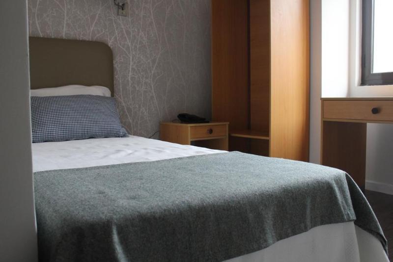 Guest House Porto Clerigus Bagian luar foto