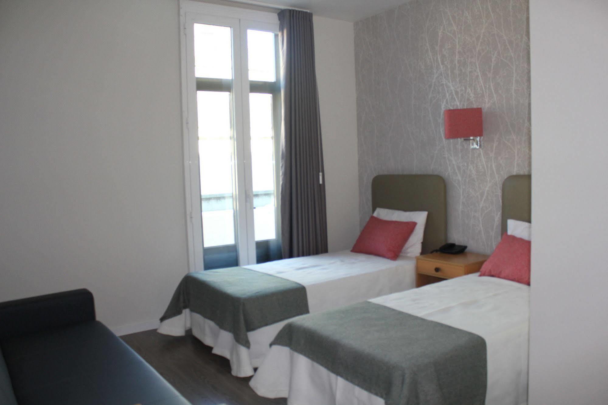 Guest House Porto Clerigus Bagian luar foto