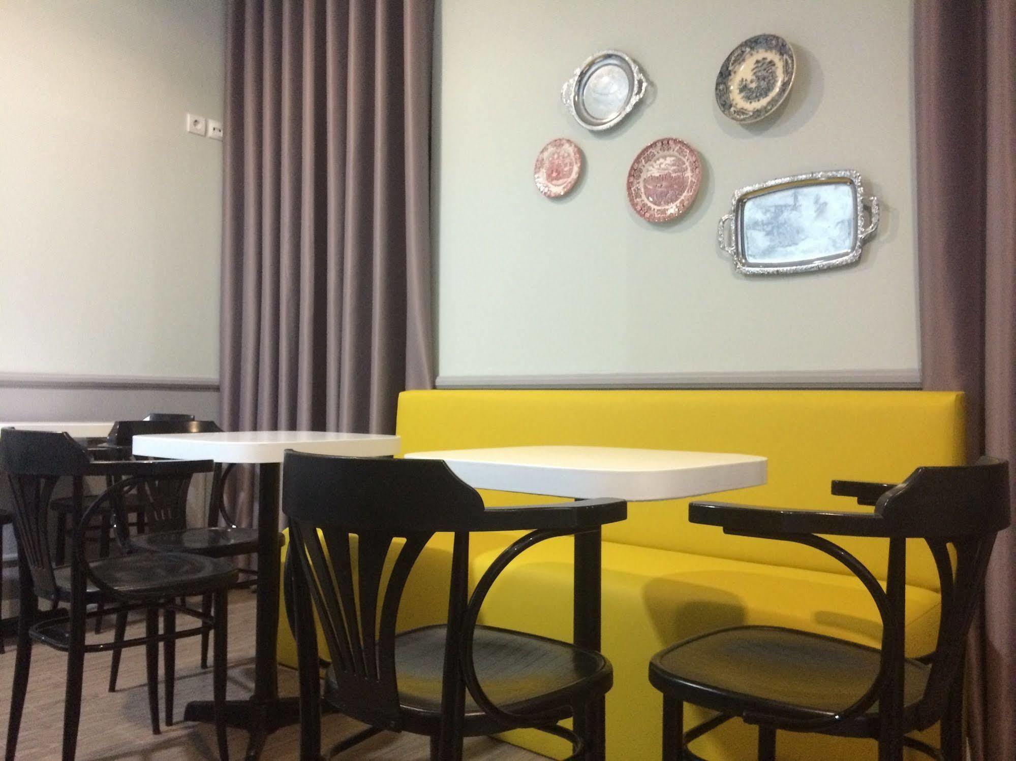 Guest House Porto Clerigus Bagian luar foto